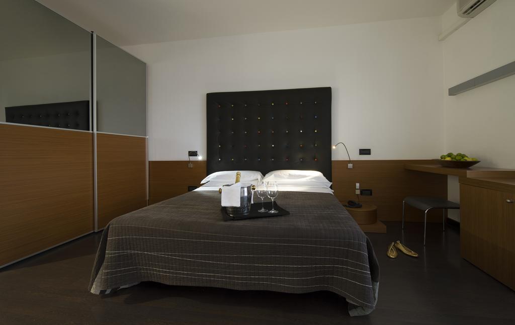 Nice Hotel 比比翁 外观 照片